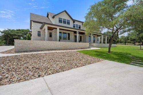 200 Overlook Ct, Georgetown, TX 78628-5303