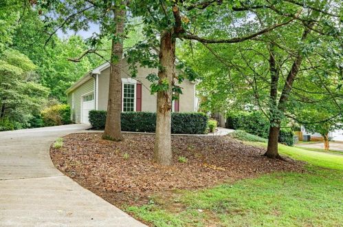 260 Lakeview Trl, Hiram, GA 30141-4402