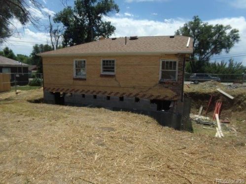 6975 61st Ave, Arvada CO  80003-5303 exterior