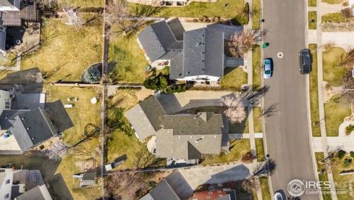 1227 Cres Dr, Fort Collins CO 80526-2917 exterior