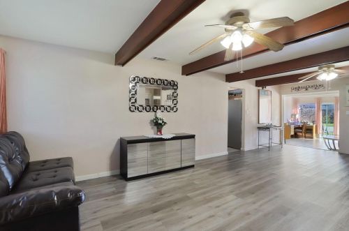 1720 East St, Tracy, CA 95376-2701