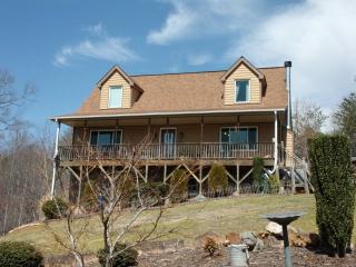 4260 John James Rd, Morganton, NC 28655-6533