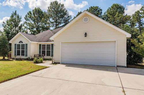 201 Crystal Peak Dr, Graniteville, SC 29829-3748