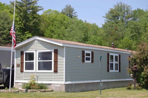 10 Schult St, Keene, NH 03431-5708