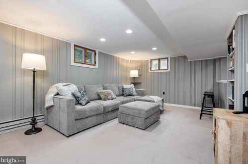 9605 Sutherland Rd, Silver Spring MD 20901-2314 exterior