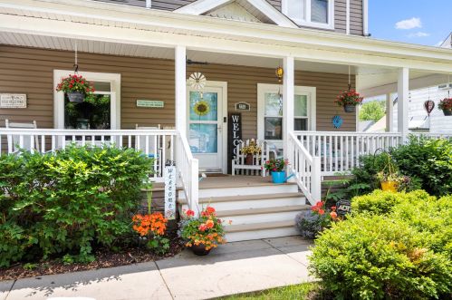 6619 Glenview Dr, Tinley Park, IL 60477-2814