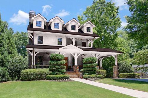 3081 Clarendale Dr, Atlanta, GA 30327-1703