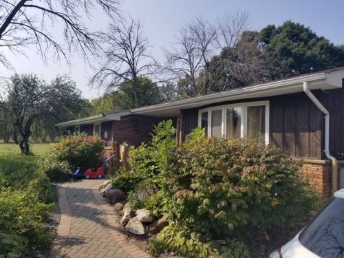 12338 Southview Ave, Waukegan, IL 60085-2348