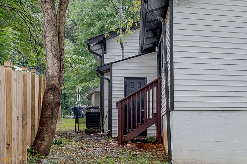 670 Federal Ter, Atlanta GA  30315-4433 exterior