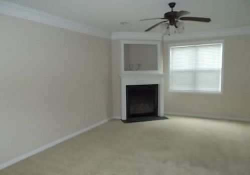 7104 Blairs View Ct, Austell, GA 30168-5941