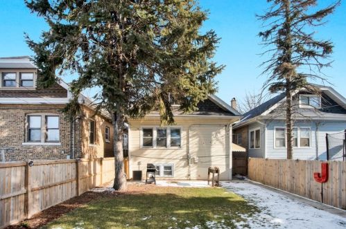 2740 Highland Ave, Forest View IL  60402-2718 exterior