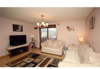 612 Ravens Crest Dr, Plainsboro NJ  08536-2484 exterior