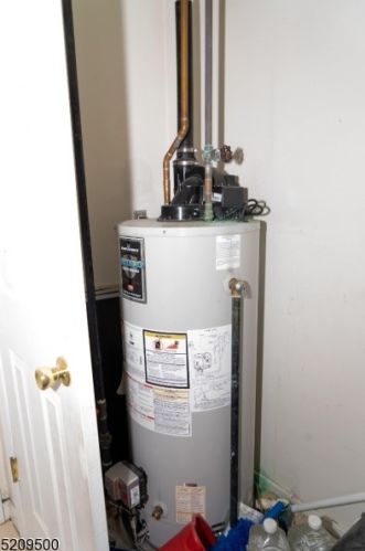 66 3 St, Paterson NJ 07522-1845 exterior