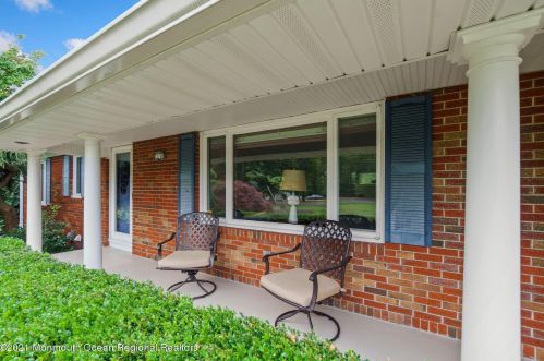 278 Edgebrook Rd, Trenton NJ 08691-3732 exterior