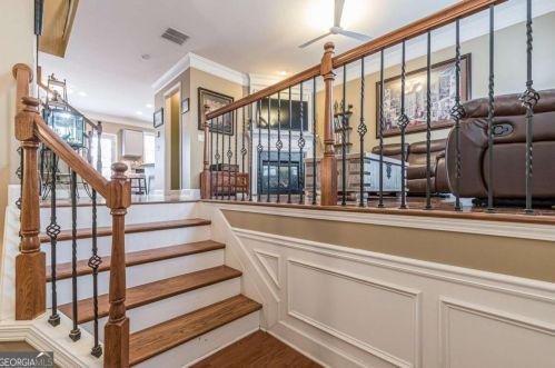 2296 Limehurst Dr, Atlanta, GA 30319-5727