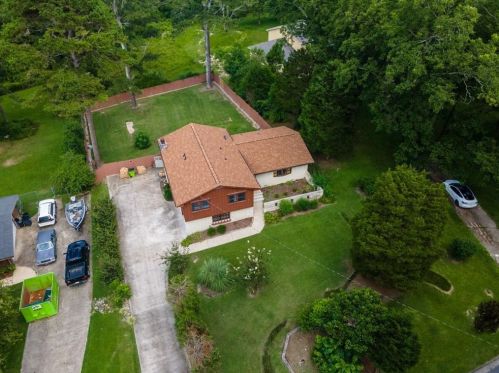 5870 Feldwood Rd, Atlanta GA  30349-2869 exterior