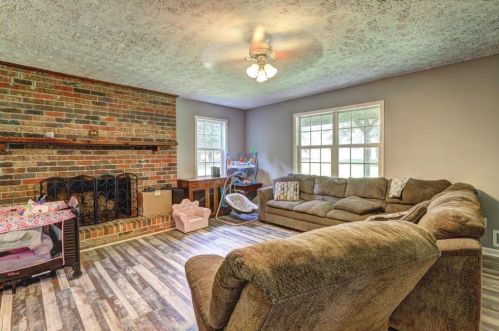 493 Moseley Dr, Stockbridge GA  30281-2911 exterior