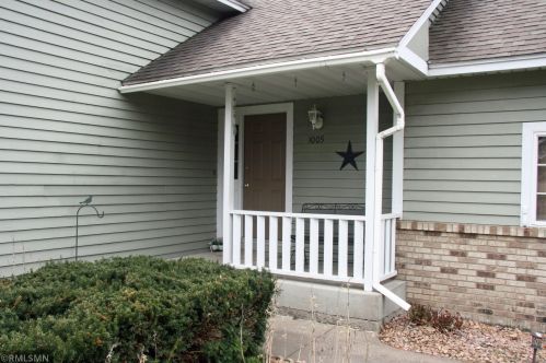 1005 Riverside Ave, Sartell, MN 56377-1433