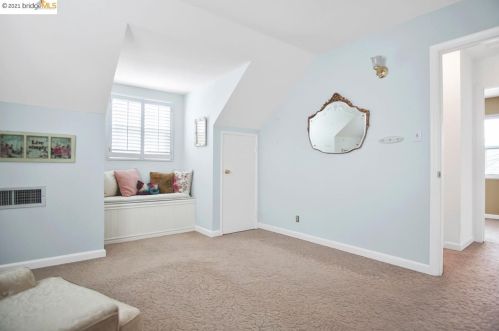 1320 Sherwood Dr, Concord CA  94521-3350 exterior