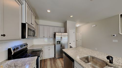 2203 Creel Ln, Atlanta, GA 30349