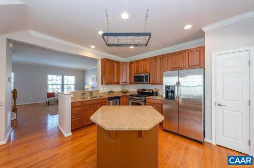 1979 Asheville Dr, Charlottesville, VA 22911-3570
