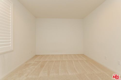 154 Pathway, Irvine CA  92618-8846 exterior