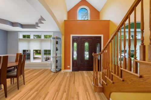 380 Dunlay St, Wood Dale, IL 60191-2132