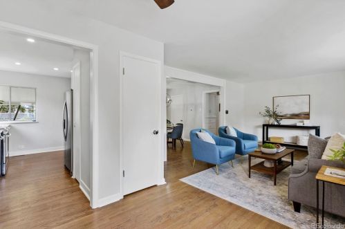 1310 Bates Pkwy, Englewood CO  80113-1761 exterior