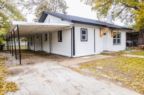 3524 Avenue, Fort Worth, TX 76105-1641