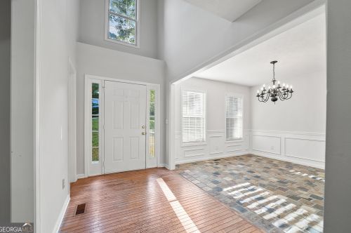 4337 Woodglenn Dr, Gainesville, GA 30507-9530