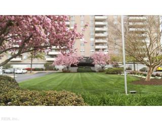 7320 Glenroie Ave, Norfolk VA 23505-3060 exterior