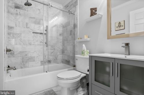 6406 Coventry Way, Mount Laurel NJ  08054-6703 exterior