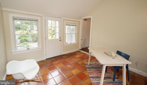 33 Wilder Ave, Princeton NJ  08540-0064 exterior