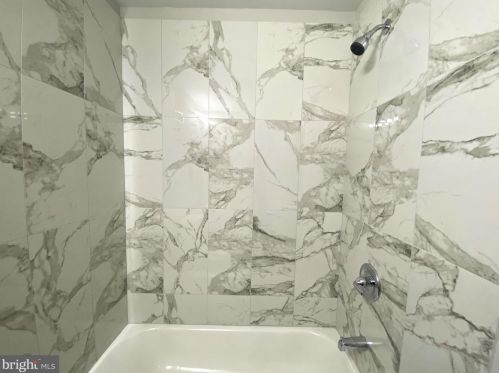 5316 12 St, Philadelphia PA 19122-4003 exterior