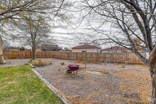 516 Archer Dr, Pueblo CO  81007-3637 exterior