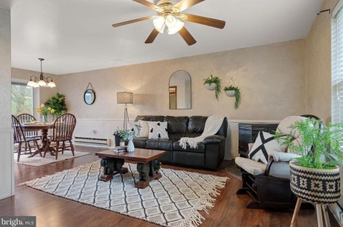 116 Tracy Berg Rd, Lancaster PA  17603-9417 exterior