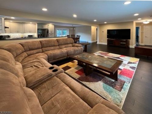 16 Ford St, Dover NJ  07803-3205 exterior