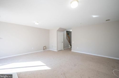 15136 Deer Valley Ter, Silver Spring MD 20906-6224 exterior