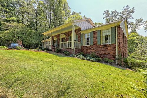 156 Celia St, Clayton, GA 30525-4150