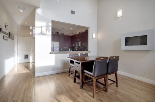 701 1st St, Fort Worth TX  76102-2705 exterior