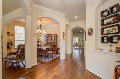 8215 Laughing Falcon Trl, Conroe TX  77385-1123 exterior