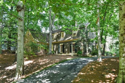 2949 Bakers Farm Rd, Atlanta, GA 30339-4808