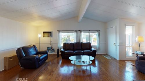 19361 Brookhurst St, Huntington Beach CA  92646-2921 exterior
