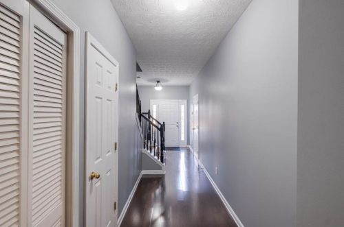 768 Celeste Ln, Atlanta GA  30331-8606 exterior