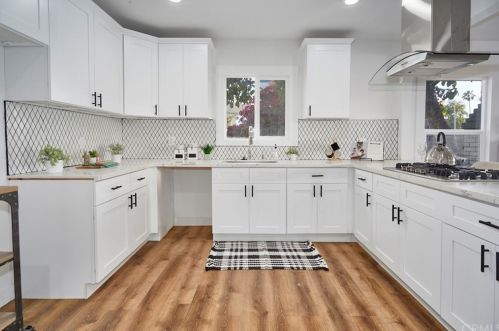 109 Wright St, Santa Ana CA 92701-4342 exterior