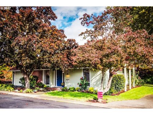 5270 Barclay Ct, Beaverton, OR 97005-3641
