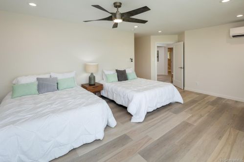 2098 Aliali Pl, Honolulu HI  96821-2601 exterior