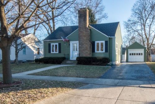1218 Oneida St, Joliet, IL 60435-6844