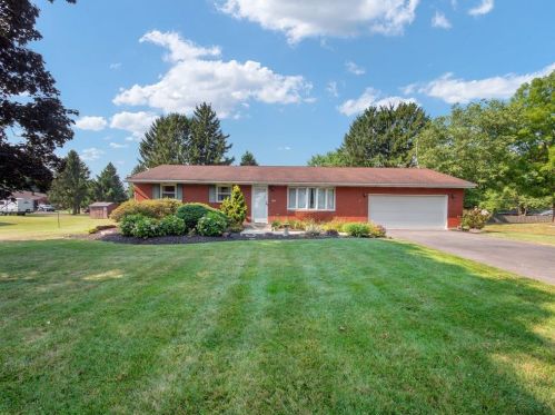 434 Grange Rd, Allentown, PA 18106-9383