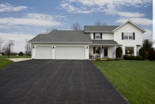 7817 Towermont Dr, Rockford, IL 61102-1056